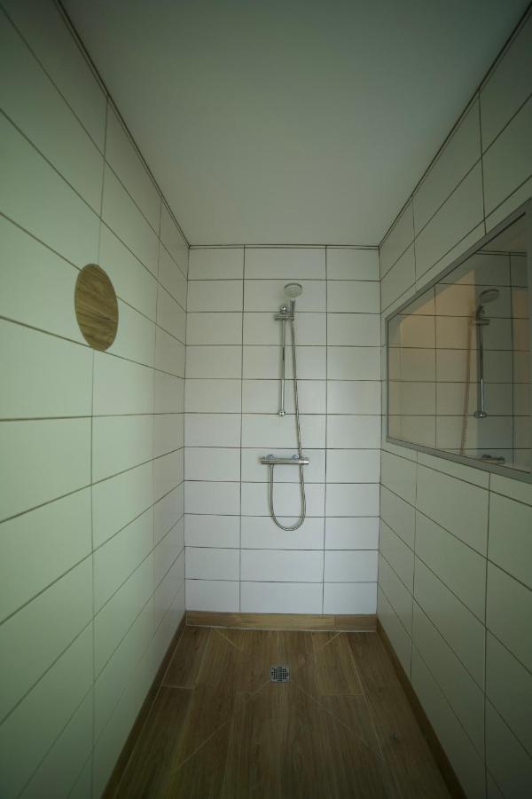 B&B Chez L'Habitant Chambre Privative Sur La Route Des Vins Tv Parking Box Velo Issenheim Zewnętrze zdjęcie
